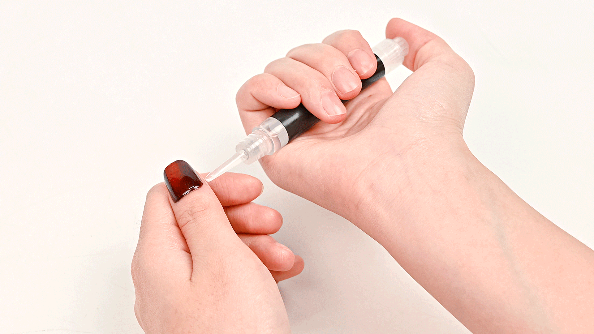 Jeauxette Press-On Nail Glue Remover Pen (2 pcs)