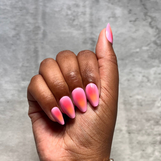 AURA 2 PRESS-ON NAILS KIT