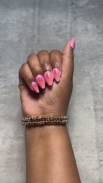 AURA 2 PRESS-ON NAILS KIT