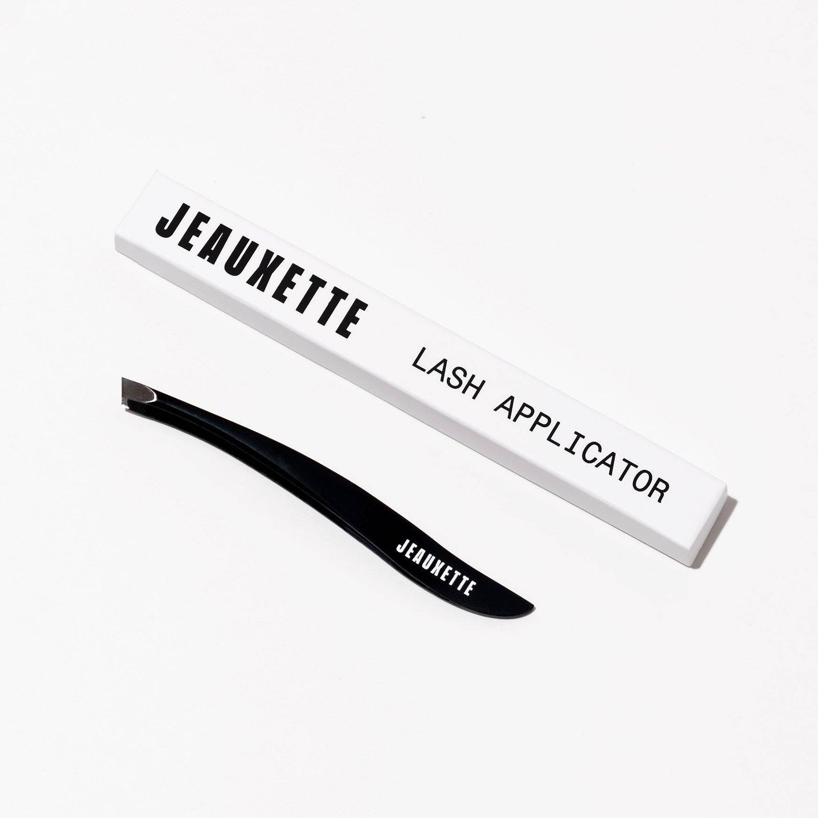 THE STUDIO TWEEZER - Jeauxette Beauty